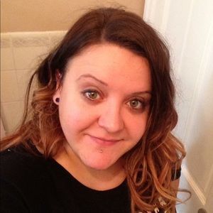 Meet your Posher, Melanie